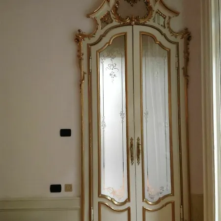 Antica Dimora 3* Mediolan